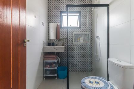 Banheiro de casa para alugar com 2 quartos, 72m² em Vila Sao Paulo, Mogi das Cruzes