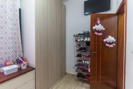 Casa para alugar com 72m², 2 quartos e 2 vagas Casa para alugar com 72m², 2 quartos e 2 vagasQuarto 1