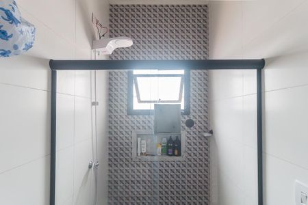 Casa para alugar com 72m², 2 quartos e 2 vagas Casa para alugar com 72m², 2 quartos e 2 vagasBanheiro da Suíte