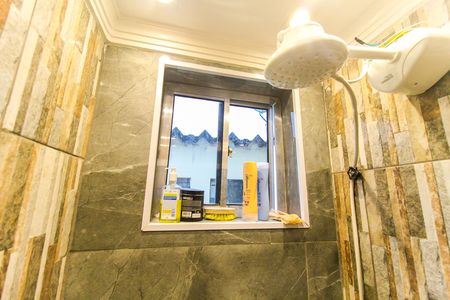 Apartamento à venda com 54m², 2 quartos e 1 vaga Apartamento à venda com 54m², 2 quartos e 1 vagaBanheiro