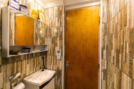 Apartamento à venda com 54m², 2 quartos e 1 vaga Apartamento à venda com 54m², 2 quartos e 1 vagaBanheiro