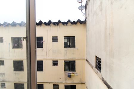 Apartamento à venda com 54m², 2 quartos e 1 vaga Apartamento à venda com 54m², 2 quartos e 1 vagaVista da Cozinha e Área de Serviço