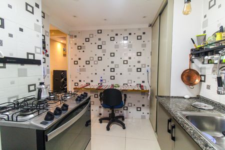 Apartamento à venda com 54m², 2 quartos e 1 vaga Apartamento à venda com 54m², 2 quartos e 1 vagaCozinha e Área de Serviço