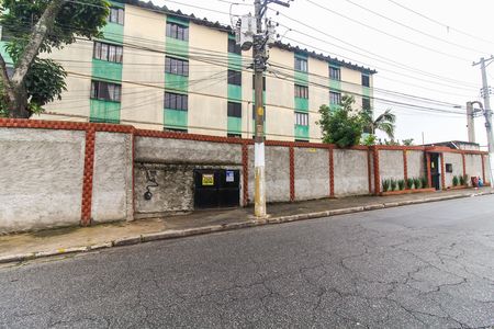 Apartamento à venda com 54m², 2 quartos e 1 vaga Apartamento à venda com 54m², 2 quartos e 1 vagaFachada + Placa