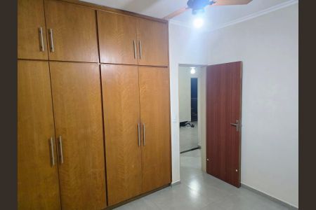 Apartamento para alugar com 57m², 2 quartos e 2 vagas Apartamento para alugar com 57m², 2 quartos e 2 vagasQuarto