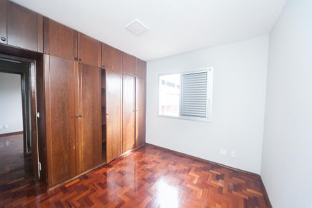Apartamento à venda com 100m², 3 quartos e 2 vagasquarto 2