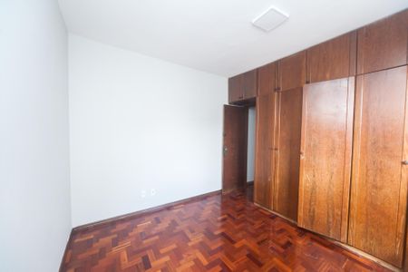 Apartamento à venda com 100m², 3 quartos e 2 vagasquarto 2
