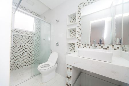 Apartamento à venda com 100m², 3 quartos e 2 vagasBanheiro da Suíte