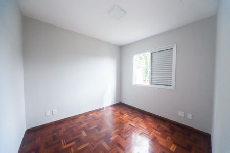 Apartamento à venda com 100m², 3 quartos e 2 vagasquarto 1