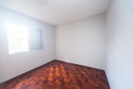 Apartamento à venda com 100m², 3 quartos e 2 vagasquarto 2