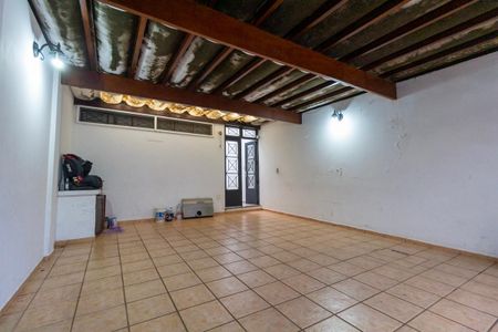 Casa para alugar com 270m², 3 quartos e 2 vagas Casa para alugar com 270m², 3 quartos e 2 vagasGaragem
