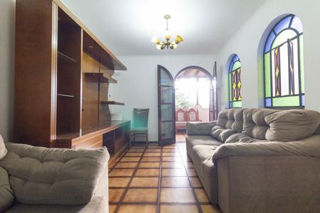 Sala de casa para alugar com 3 quartos, 270m² em Vila Dalila, São Paulo