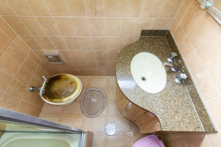 Casa para alugar com 270m², 3 quartos e 2 vagas Casa para alugar com 270m², 3 quartos e 2 vagasBanheiro 2