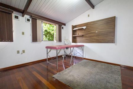 Casa para alugar com 270m², 3 quartos e 2 vagas Casa para alugar com 270m², 3 quartos e 2 vagasEscritório