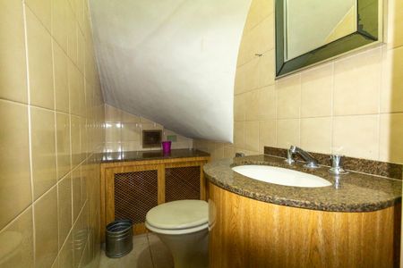 Casa para alugar com 270m², 3 quartos e 2 vagas Casa para alugar com 270m², 3 quartos e 2 vagasLavabo
