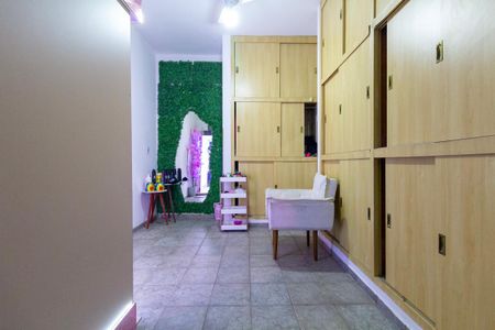 Casa para alugar com 270m², 3 quartos e 2 vagas Casa para alugar com 270m², 3 quartos e 2 vagasSalão