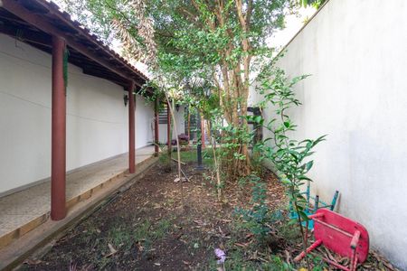 Casa para alugar com 270m², 3 quartos e 2 vagas Casa para alugar com 270m², 3 quartos e 2 vagasJardim