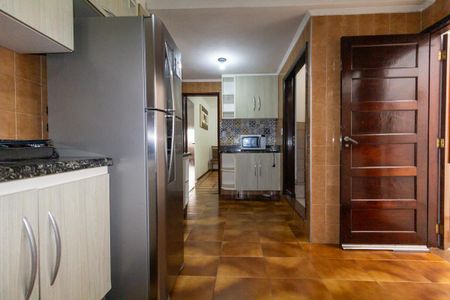 Casa para alugar com 270m², 3 quartos e 2 vagas Casa para alugar com 270m², 3 quartos e 2 vagasCozinha