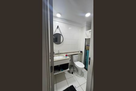 Apartamento à venda com 65m², 2 quartos e 1 vaga Apartamento à venda com 65m², 2 quartos e 1 vagaBanheiro