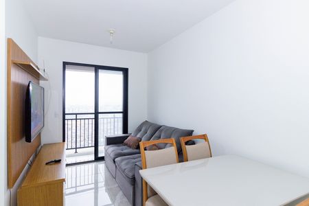 Apartamento para alugar com 45m², 2 quartos e 1 vaga Apartamento para alugar com 45m², 2 quartos e 1 vagaSala