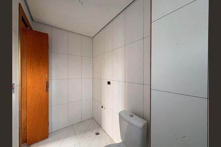 Apartamento à venda com 105m², 2 quartos e 2 vagasBanheiro da Suíte 