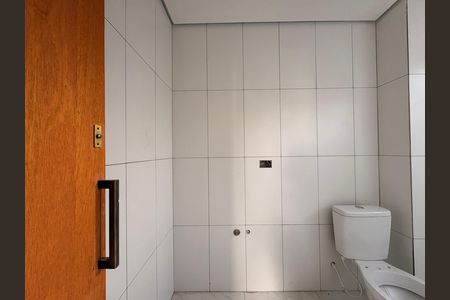 Apartamento à venda com 105m², 2 quartos e 2 vagasBanheiro da Suíte 