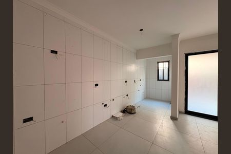 Apartamento à venda com 105m², 2 quartos e 2 vagasCozinha