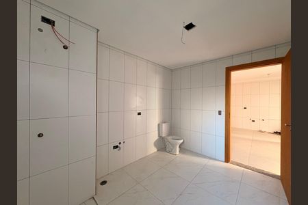 Apartamento à venda com 105m², 2 quartos e 2 vagasBanheiro