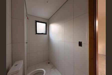 Apartamento à venda com 105m², 2 quartos e 2 vagasBanheiro da Suíte 