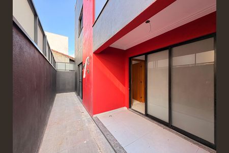 Apartamento à venda com 105m², 2 quartos e 2 vagasÁrea privativa sala/suite 