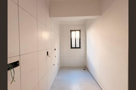 Apartamento à venda com 105m², 2 quartos e 2 vagasCozinha