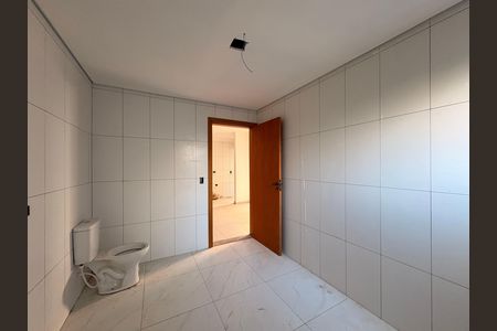 Apartamento à venda com 105m², 2 quartos e 2 vagasBanheiro