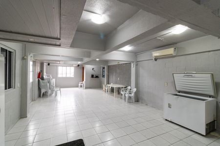 Apartamento para alugar com 40m², 2 quartos e 1 vagaÁrea comum - Salão de festas