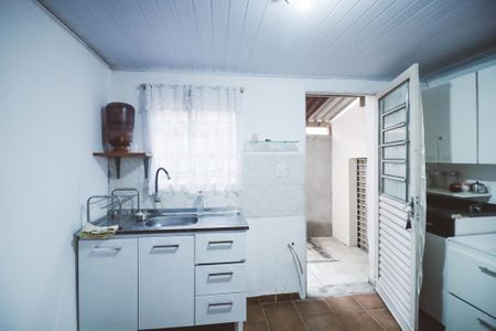 Casa para alugar com 70m², 1 quarto e 1 vaga Casa para alugar com 70m², 1 quarto e 1 vagaCozinha