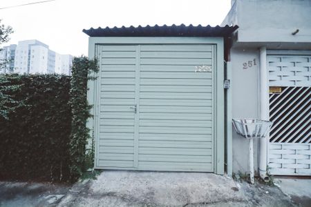 Casa para alugar com 70m², 1 quarto e 1 vaga Casa para alugar com 70m², 1 quarto e 1 vagaFachada