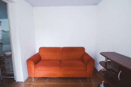 Sala de casa para alugar com 1 quarto, 70m² em Vila Carbone, São Paulo