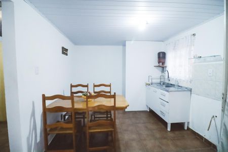 Casa para alugar com 70m², 1 quarto e 1 vaga Casa para alugar com 70m², 1 quarto e 1 vagaCozinha