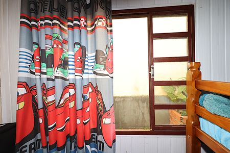 Casa à venda com 300m², 7 quartos e 4 vagasJanela do Quarto 