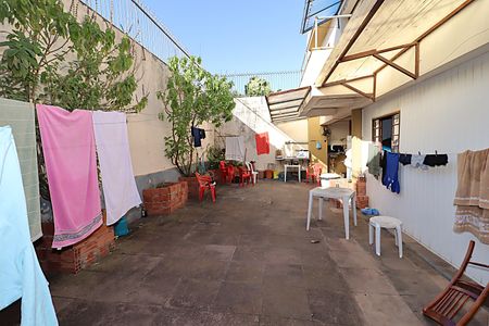 Casa à venda com 300m², 7 quartos e 4 vagasQuintal