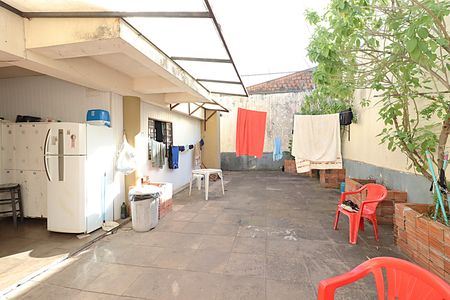 Casa à venda com 300m², 7 quartos e 4 vagasQuintal