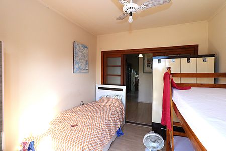 Casa à venda com 300m², 7 quartos e 4 vagasQuarto 6