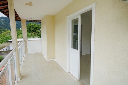 Casa de condomínio para alugar com 150m², 3 quartos e 2 vagas Casa de condomínio para alugar com 150m², 3 quartos e 2 vagasVaranda do Quarto