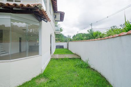Casa de condomínio para alugar com 150m², 3 quartos e 2 vagas Casa de condomínio para alugar com 150m², 3 quartos e 2 vagasQuintal