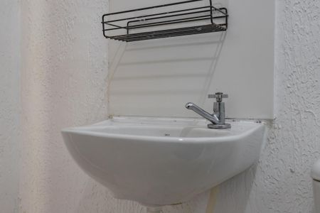 Apartamento para alugar com 41m², 2 quartos e 1 vaga Apartamento para alugar com 41m², 2 quartos e 1 vagaBanheiro