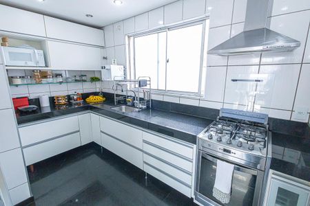 Apartamento à venda com 169m², 3 quartos e 2 vagascozinha