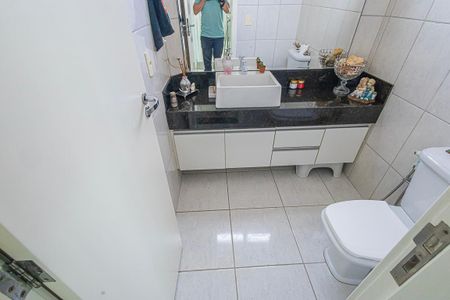 Apartamento à venda com 169m², 3 quartos e 2 vagaslavabo