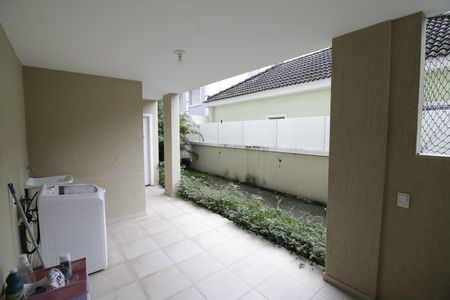 Casa de condomínio à venda com 490m², 4 quartos e 2 vagasÁrea de Serviço