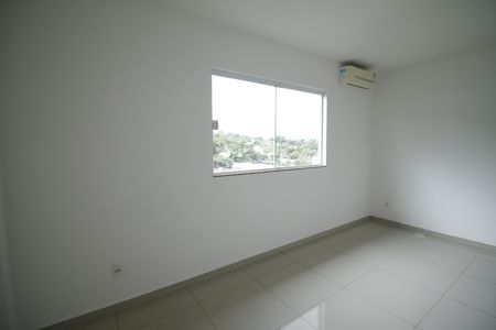 Casa de condomínio à venda com 490m², 4 quartos e 2 vagasSuíte 1 