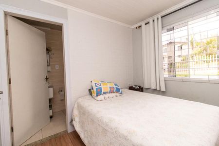 Casa à venda com 330m², 4 quartos e 1 vaga Casa à venda com 330m², 4 quartos e 1 vagaQuarto 2 - Suíte