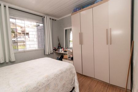 Casa à venda com 330m², 4 quartos e 1 vaga Casa à venda com 330m², 4 quartos e 1 vagaQuarto 2 - Suíte